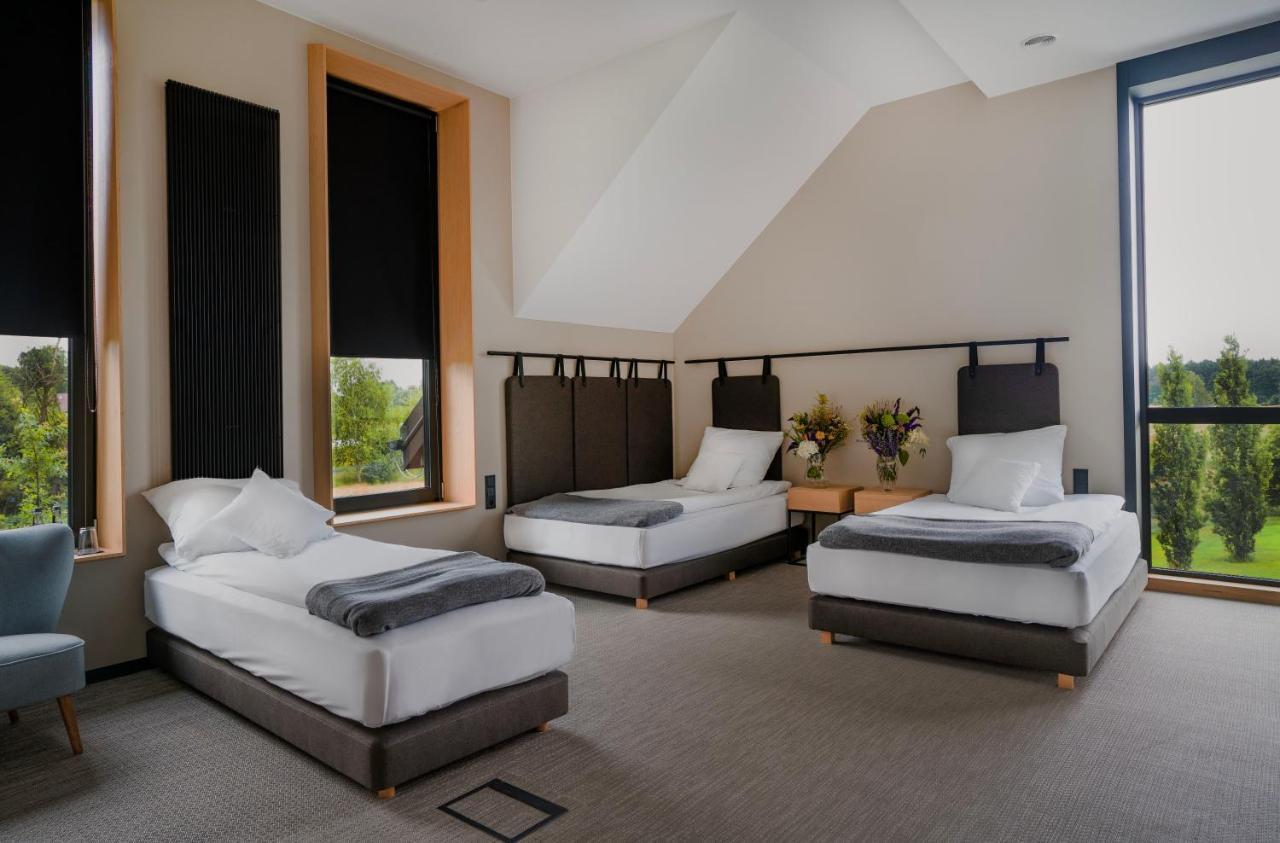 Bed and Breakfast Karma House Goscienczyce à Grojec  Extérieur photo